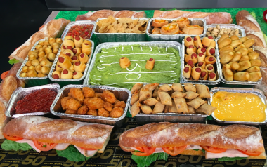 How to make a snack stadium